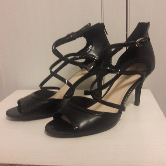 Nine West heels - Picture 2 of 8